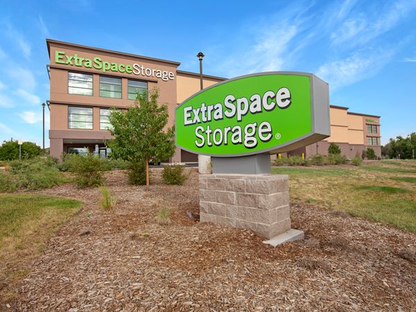 Extra Space Storage facility at 14500 E Crestline Dr - Aurora, CO