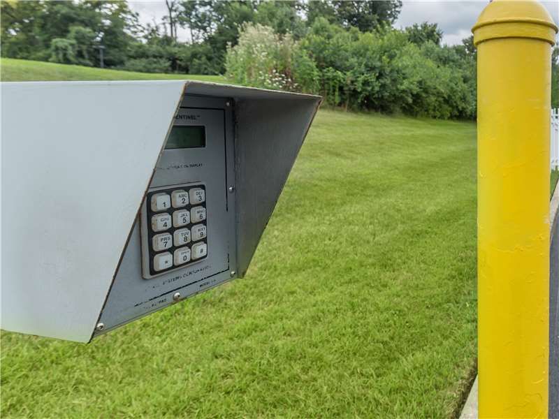 20×10 Garage in Cincinnati, OH 5151 Glencrossing Way Cincinnati, Ohio 2