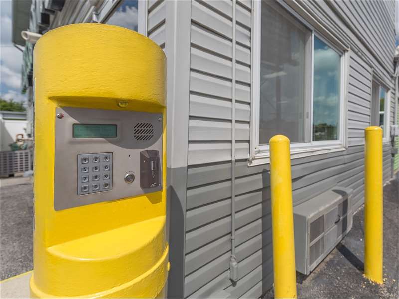 10×5 Self Storage Unit in Columbus, OH 2160 Innis Rd Columbus, Ohio 2