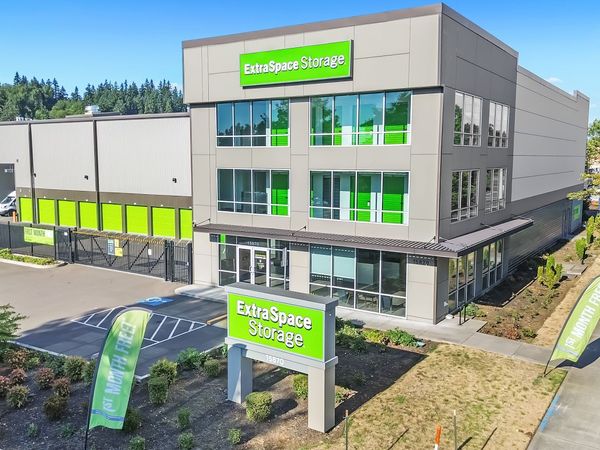 Extra Space Storage facility at 15870 SE 114th Ave - Happy Valley, OR