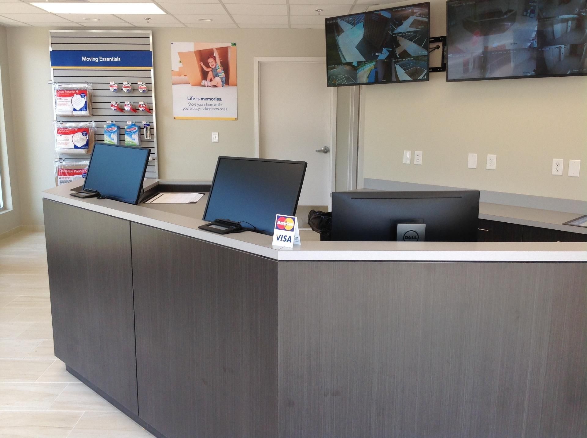 10×5 Self Storage Unit in Winston-Salem, NC 3265 Robinhood Rd Winston-Salem, North Carolina 3
