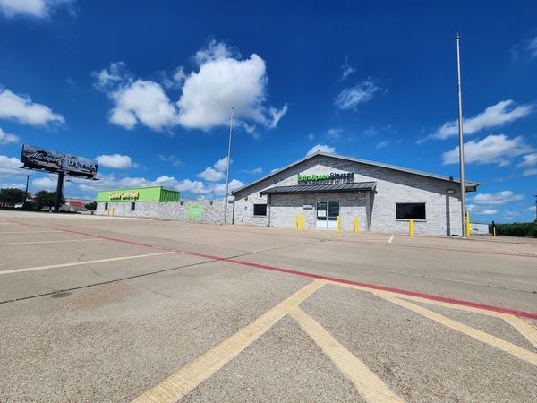 Extra Space Storage facility at 4201 Clear Creek Rd - Killeen, TX