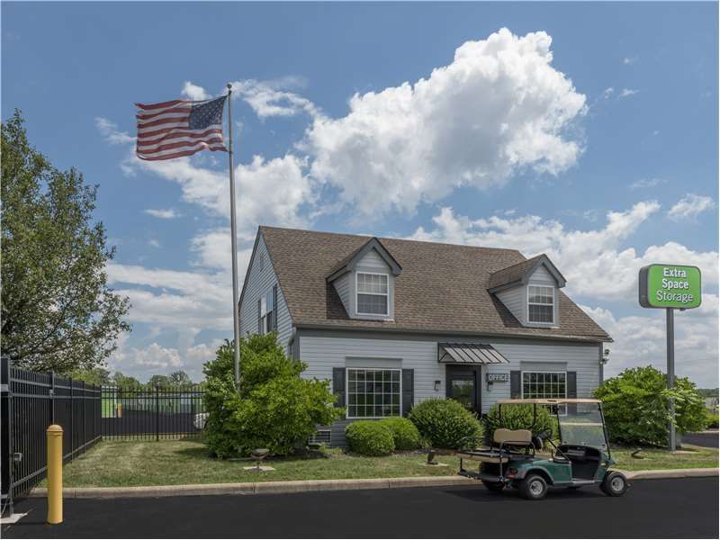 Extra Space Storage  909 Elliott Dr in Middletown, OH