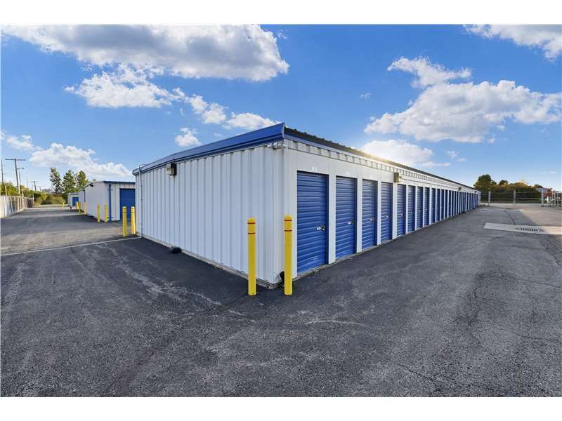 Extra Space Storage  2471 W Michigan St in Sidney, OH