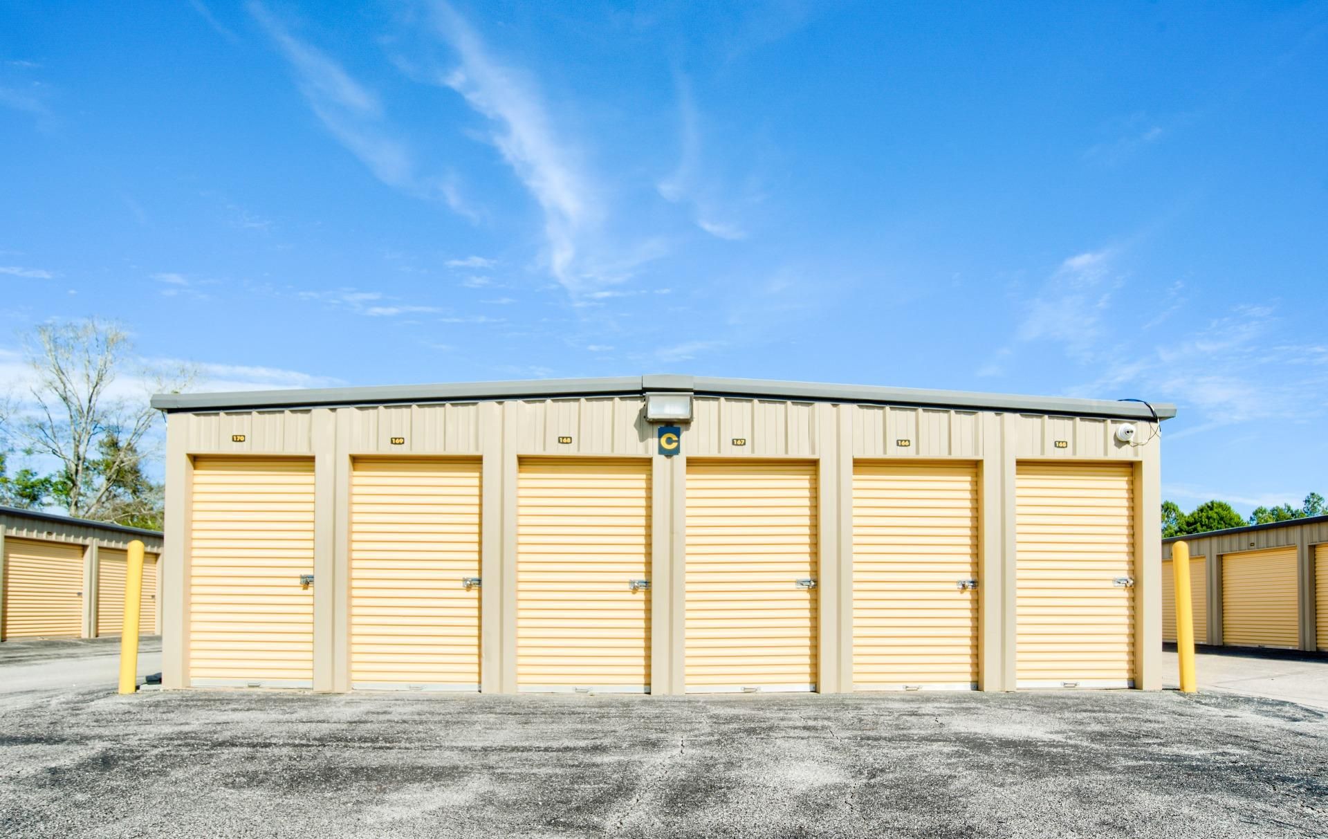 Extra Space Storage  8781 Airport Blvd in Mobile, AL