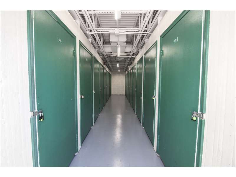 Extra Space Storage  3401 S State Road 7 in Fort Lauderdale, FL