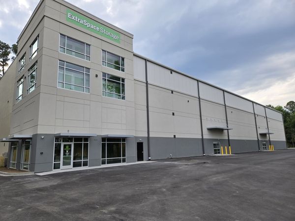 Extra Space Storage facility at 7715 Northside Dr - Charleston, SC