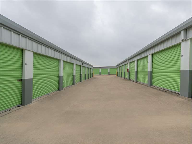 Extra Space Storage  3950 Gus Thomasson Rd in Mesquite, TX
