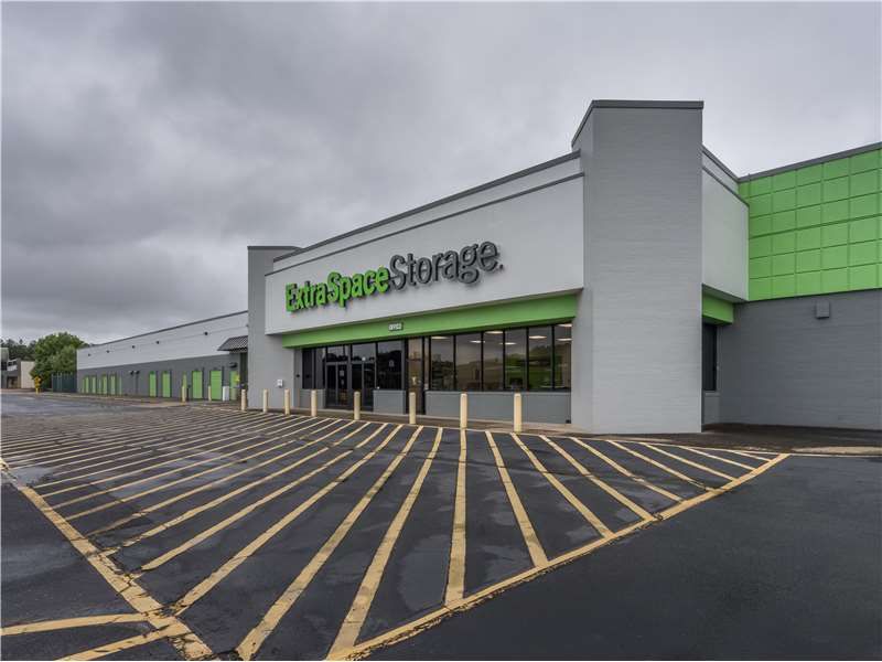 Extra Space Storage  643 N Expressway in Griffin, GA