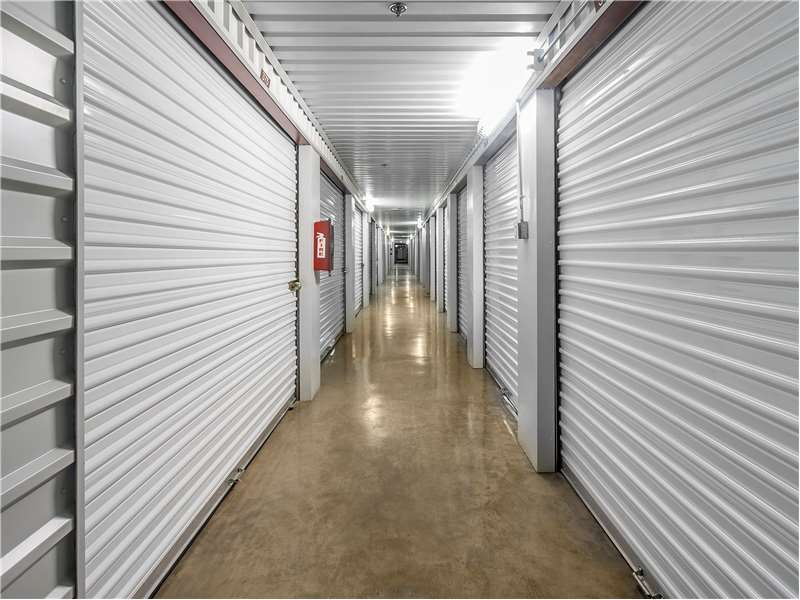 Extra Space Storage  213 S Watson Rd in Arlington, TX