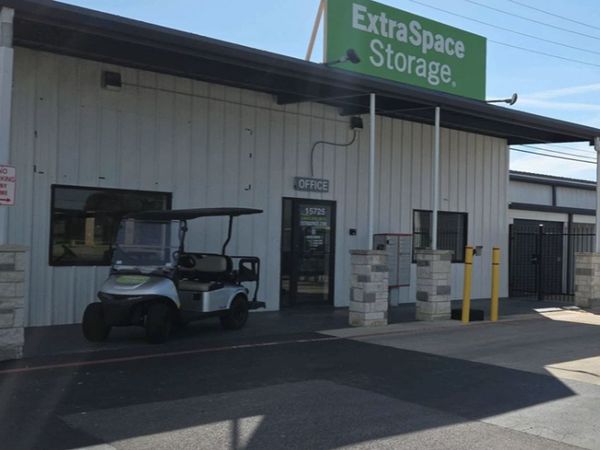 Extra Space Storage facility at 15725 W State Highway 29 - Liberty Hill, TX