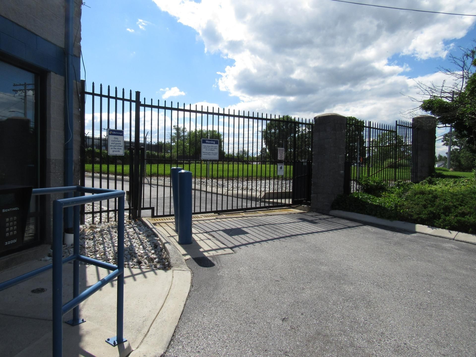 5×5 Self Storage Unit in Windsor Mill, MD 7233 Windsor Mill Rd Windsor Mill, Maryland 2