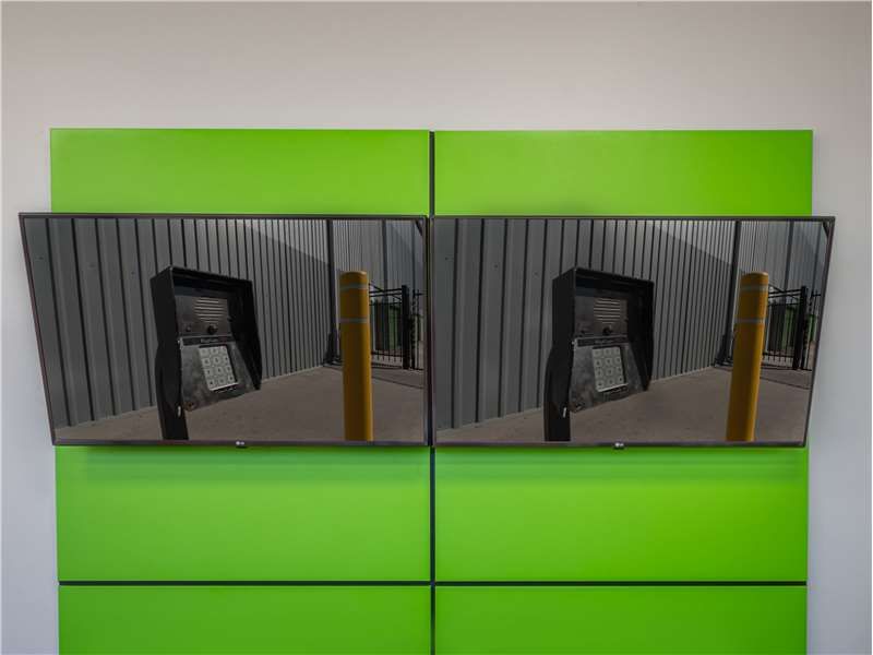 Extra Space Storage  5431 Lemmon Ave in Dallas, TX