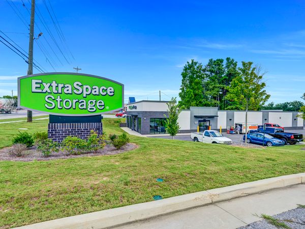 Extra Space Storage facility at 1010 Dawsonville Hwy - Gainesville, GA