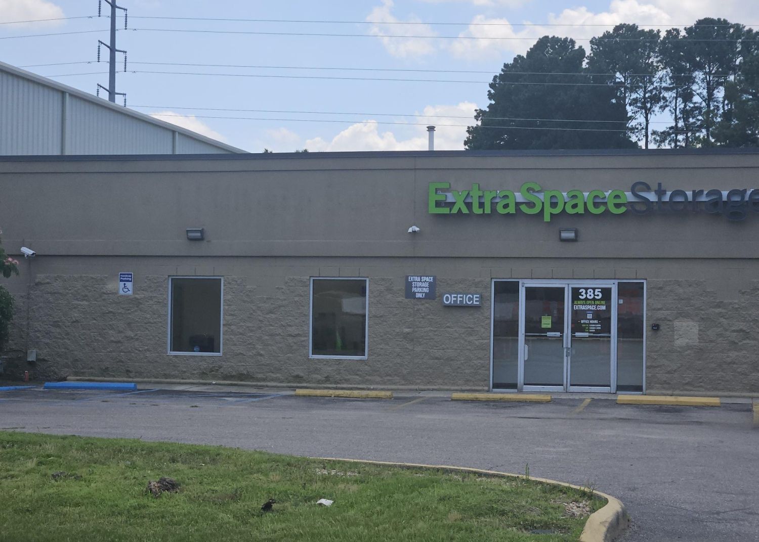 Extra Space Storage  385 Naval Base Rd in Norfolk, VA