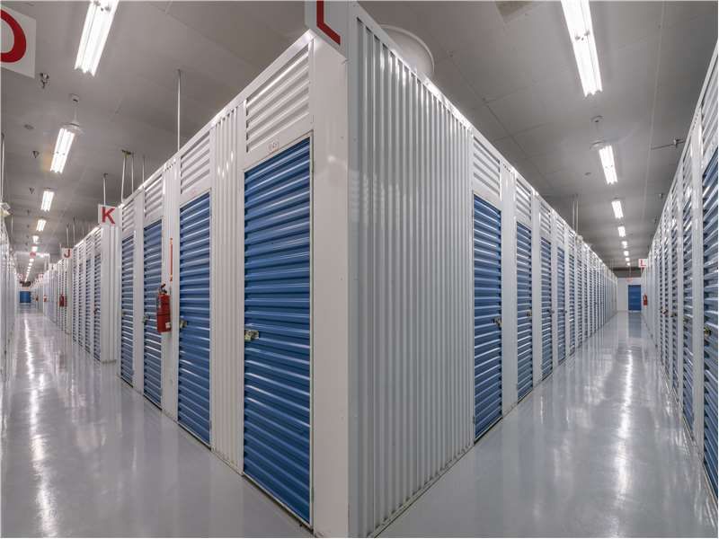 Extra Space Storage  5010 E 21st St N in Wichita, KS