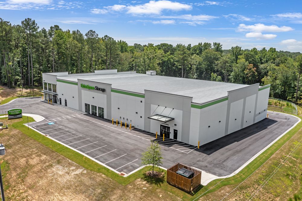 Extra Space Storage  7605 Iris Dr in Lithonia, GA