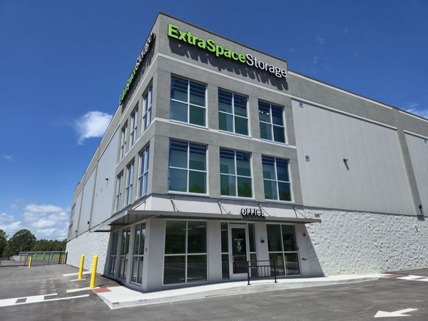 Extra Space Storage facility at 1302 Wesley St - Daytona Beach, FL