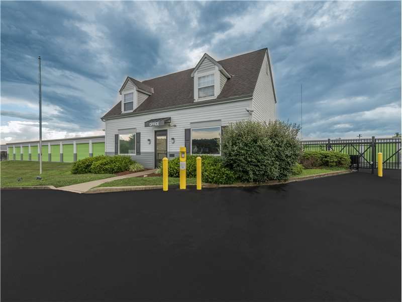 15 x 10 Self Storage Unit in Covington, Kentucky