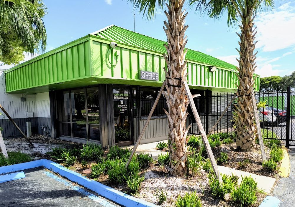 Extra Space Storage  10300 NW 55th St in Fort Lauderdale, FL
