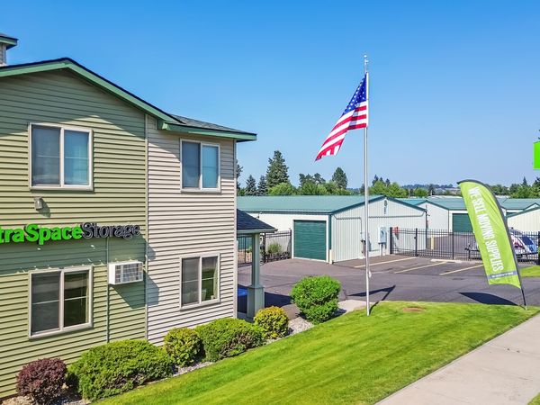 Extra Space Storage facility at 1707 E Lyons Ave - Spokane, WA