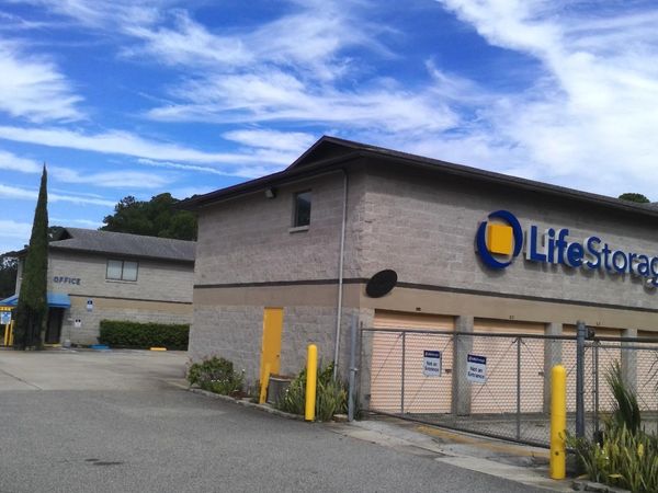 Life Storage facility on 9914 San Jose Blvd - Jacksonville, FL