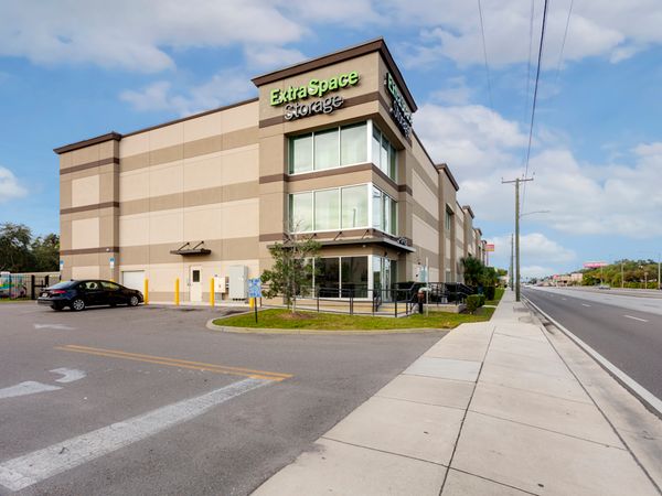 Extra Space Storage facility at 1711 E Hillsborough Ave - Tampa, FL