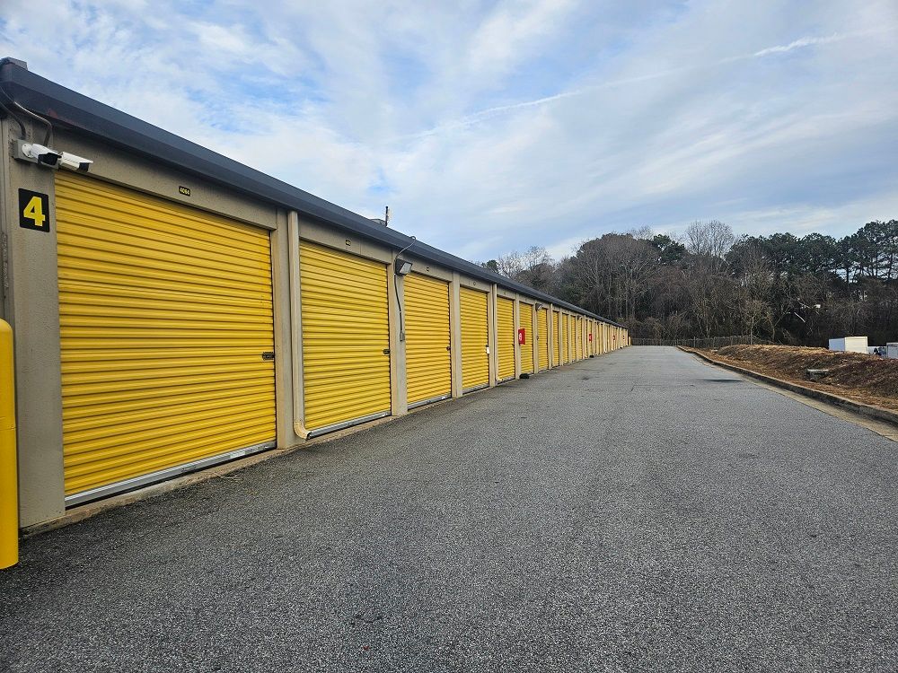 Extra Space Storage  4427 Tilly Mill Rd in Atlanta, GA