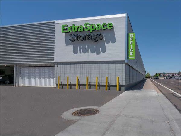 Cheap Storage Units in Phoenix, AZ (from $7) | Extra Space Storage