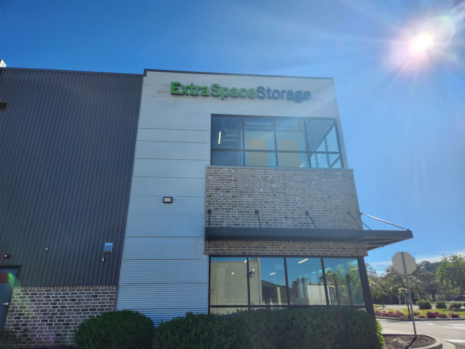 5×5 Self Storage Unit in Savannah, GA 330 Johnny Mercer Blvd Savannah, Georgia