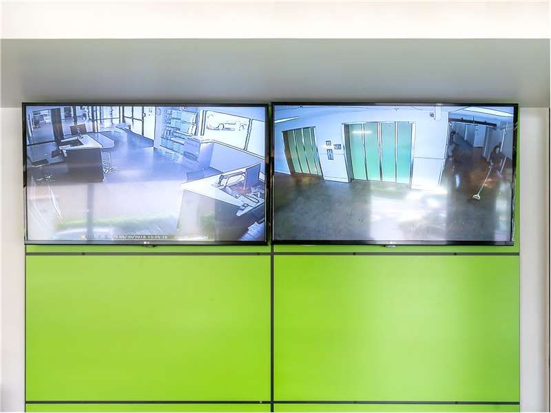 Extra Space Storage  4950 N Dixie Hwy in Oakland Park, FL