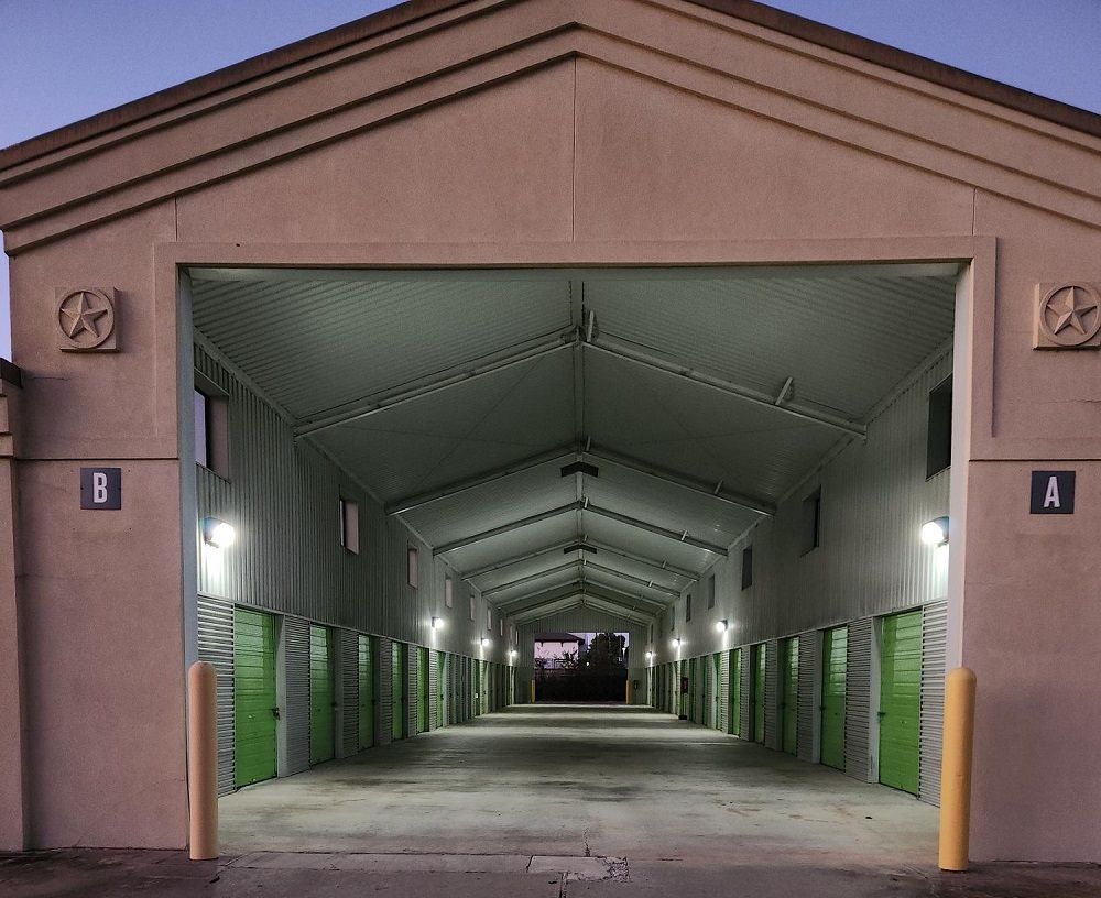 Extra Space Storage  13033 Jones Rd in Houston, TX