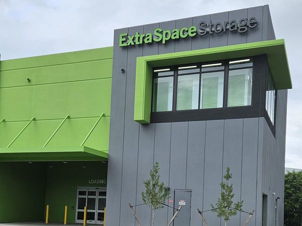 Extra Space Storage facility at 10953 NW 138th St - Hialeah Gardens, FL