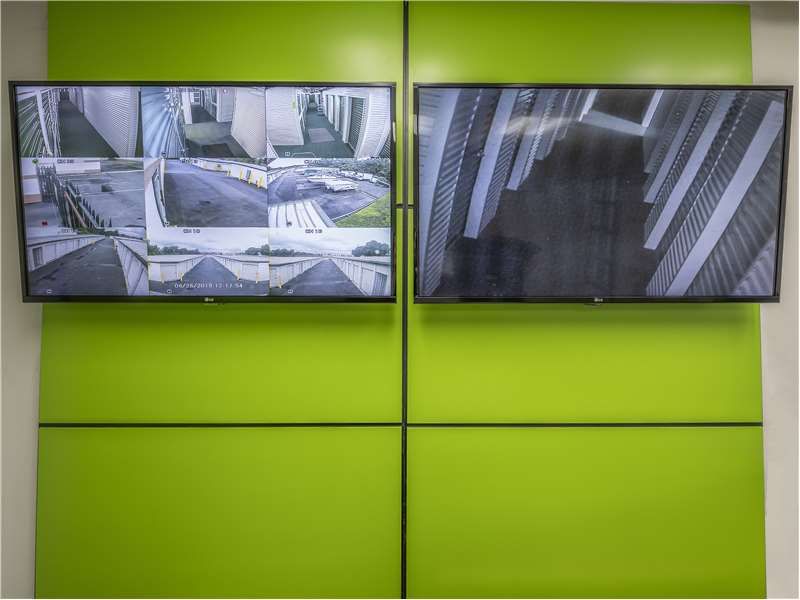 Extra Space Storage  2720 University Pkwy in Winston-Salem, NC