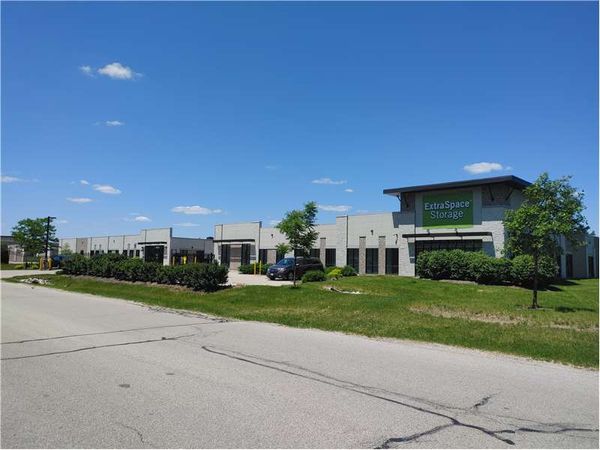 Extra Space Storage facility at 21300 Doral Rd - Waukesha, WI