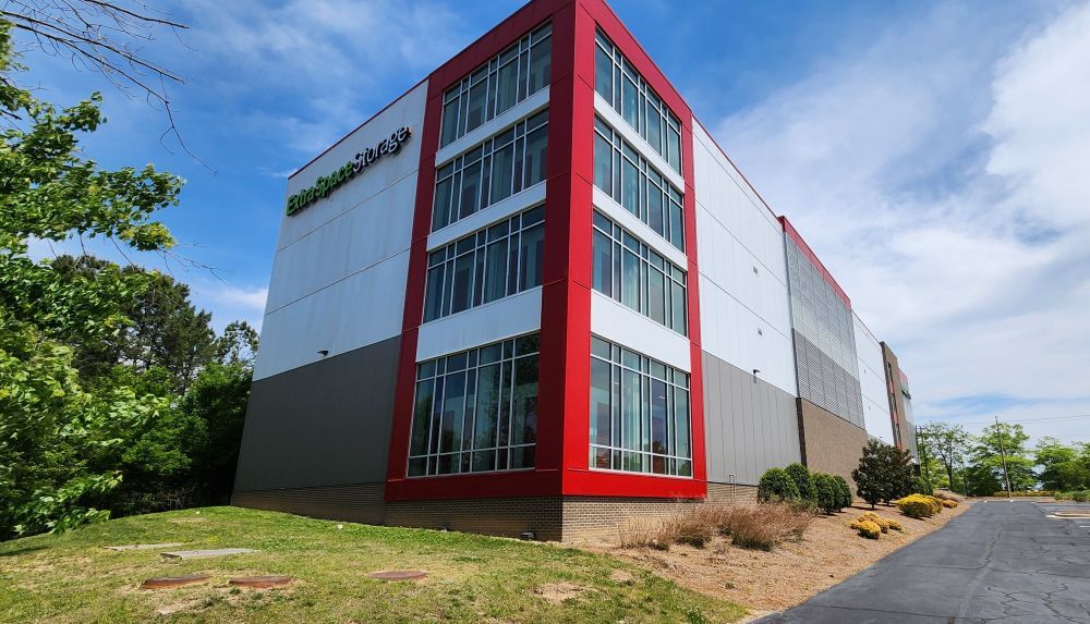 Extra Space Storage in Durham, NC  3302 Petty Rd
