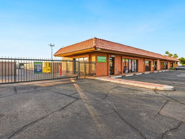 Extra Space Storage facility at 13246 N 113th Ave - Youngtown, AZ