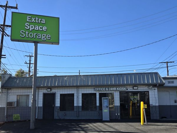 Extra Space Storage facility at 5120 San Fernando Rd - Glendale, CA
