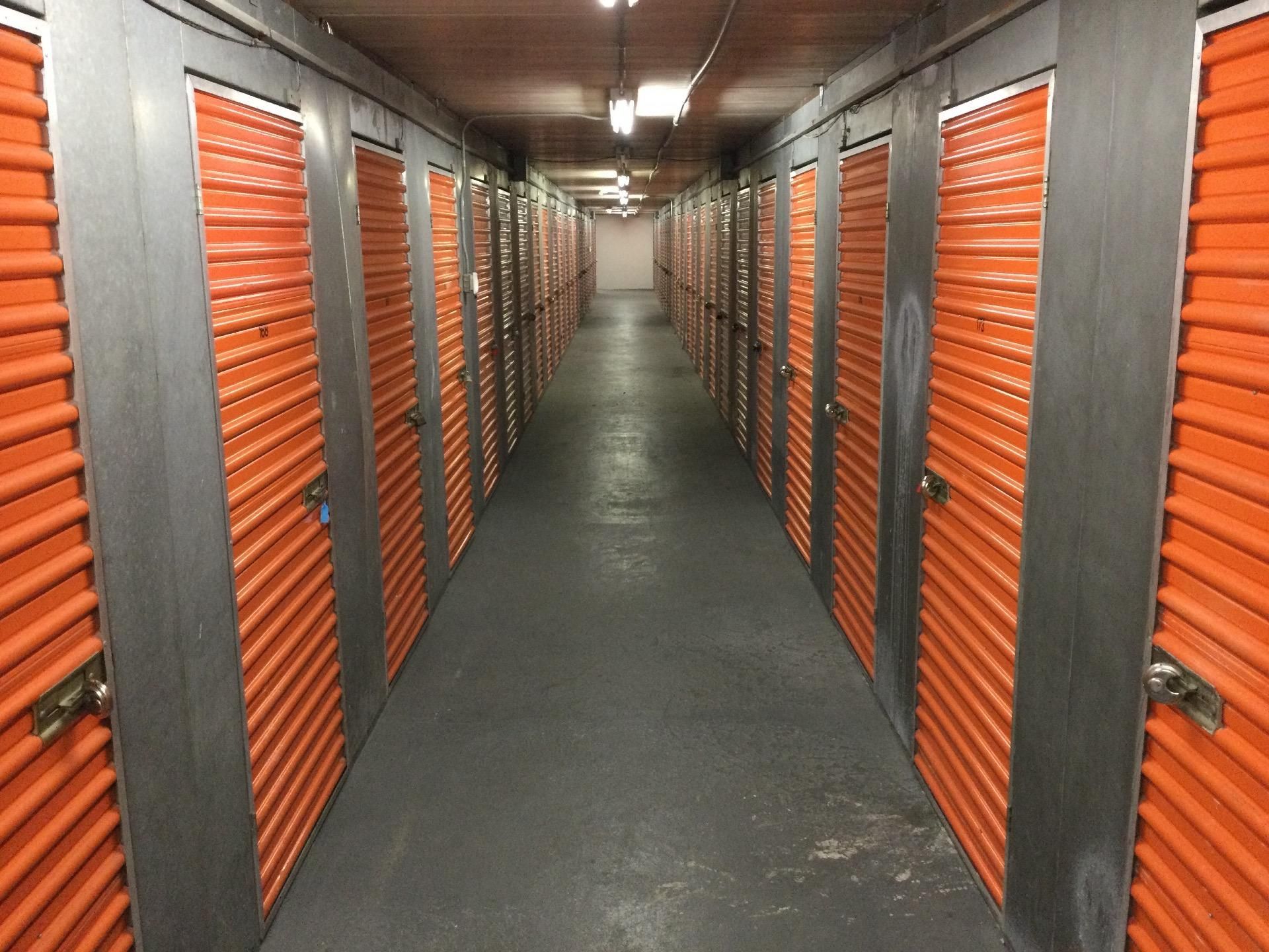 Extra Space Storage  140 Neponset Valley Pkwy in Dedham, MA