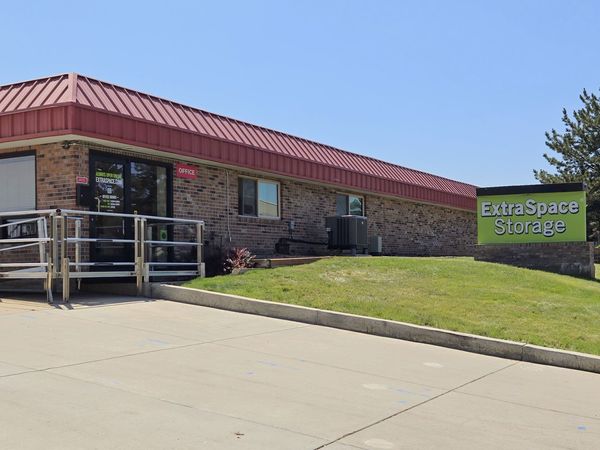 Extra Space Storage facility at 2050 W 6th Ave - Broomfield, CO