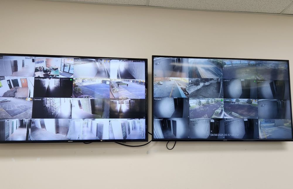 Extra Space Storage  5738 Dillard Dr in Cary, NC