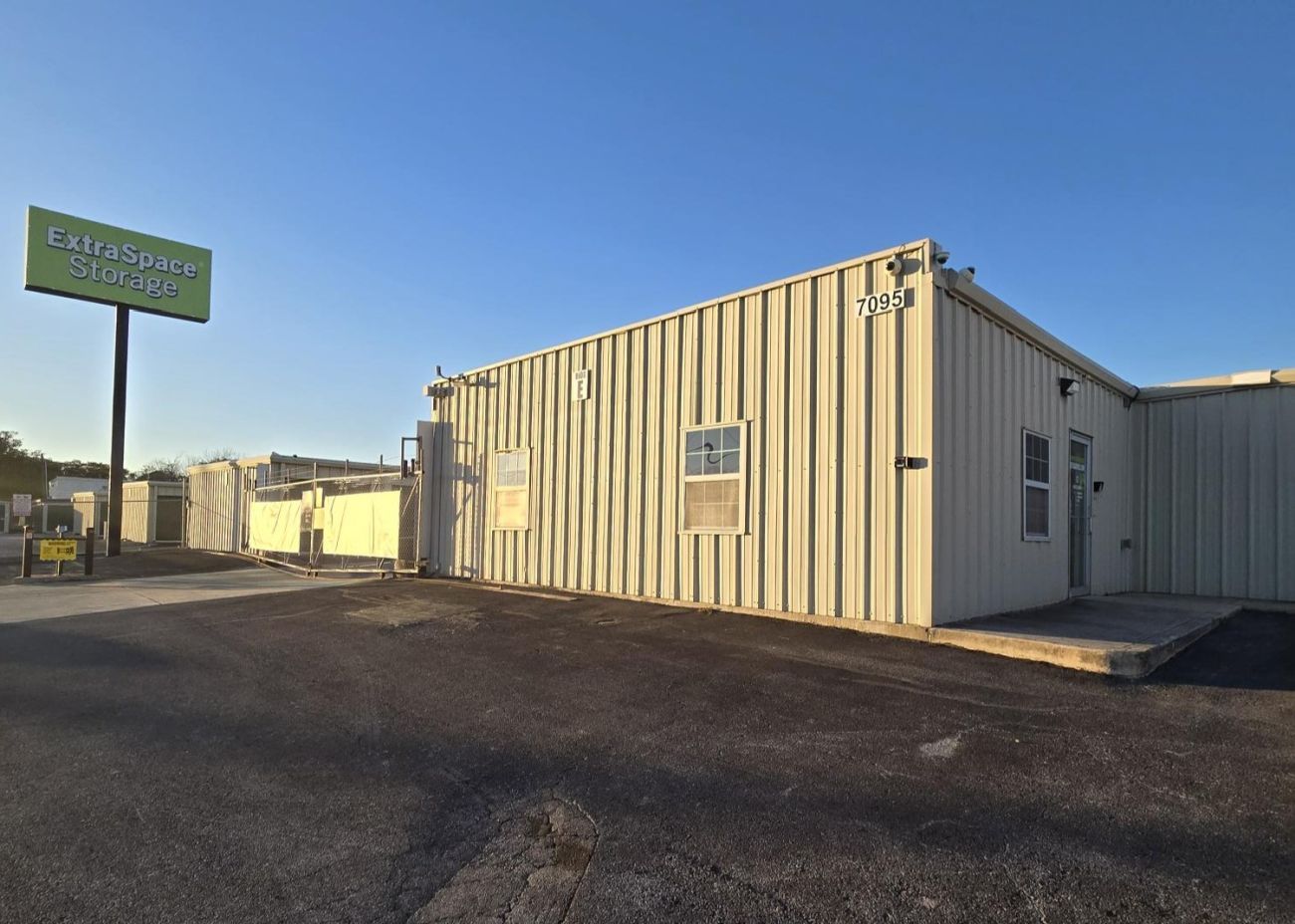 35×10 Parking Lot in San Antonio, TX