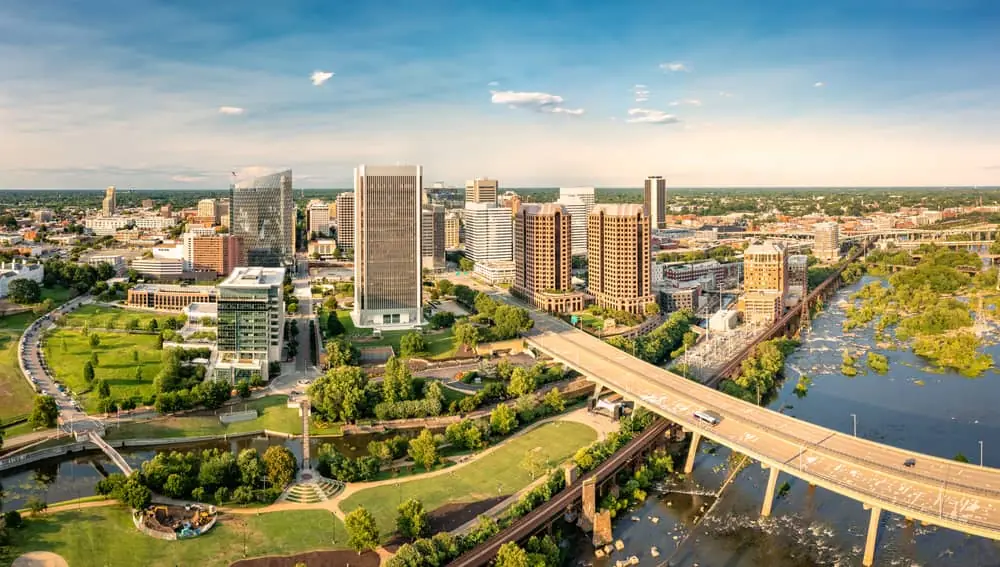Article image for: 10 Best Places to Get Free & Cheap Moving Boxes in Richmond