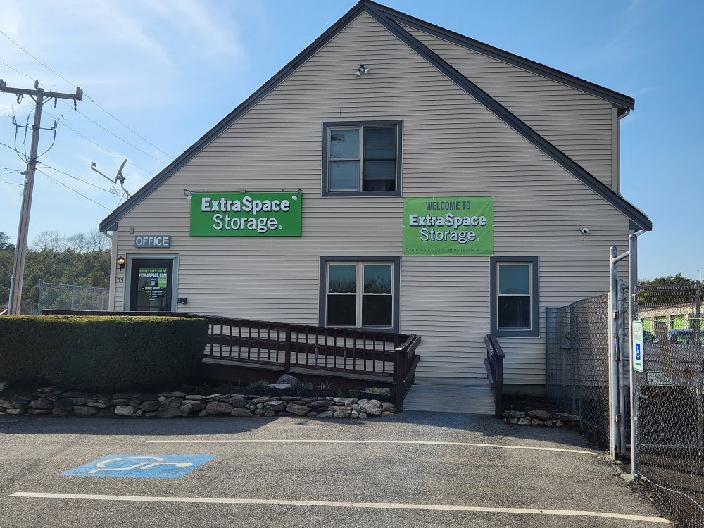 Extra Space Storage  55 Holman Rd in Plymouth, MA