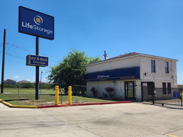 Life Storage facility on 10260 Marbach Rd - San Antonio, TX