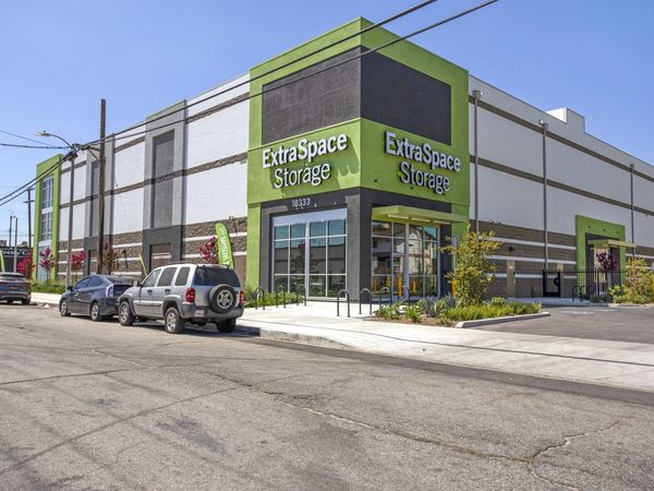 Extra Space Storage facility at 18333 Gault St - Reseda, CA