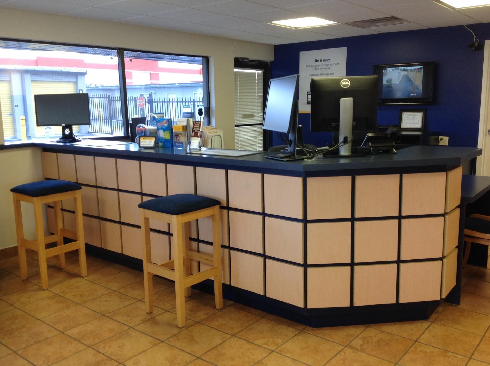 6×5 Self Storage Unit in Pompano Beach, FL 1500 W Sample Rd Pompano Beach, Florida 3