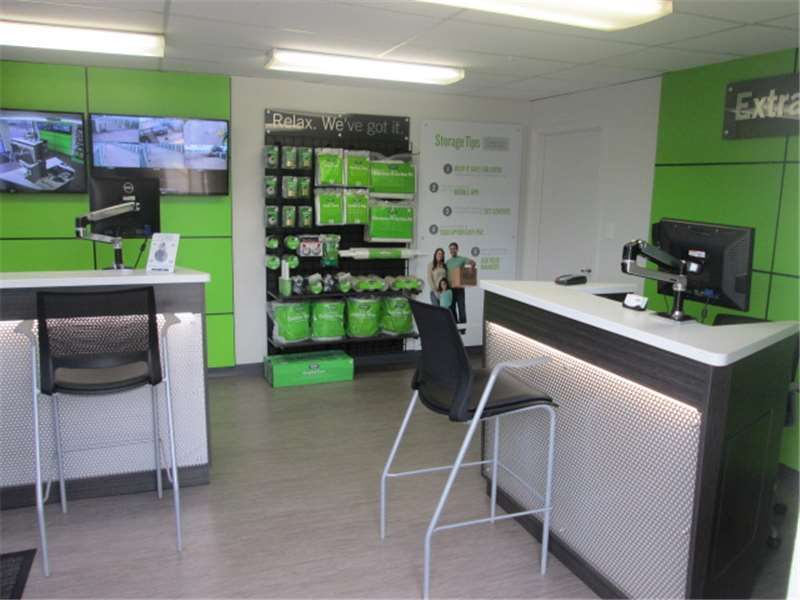 Extra Space Storage  1908 E Pioneer Pkwy in Arlington, TX