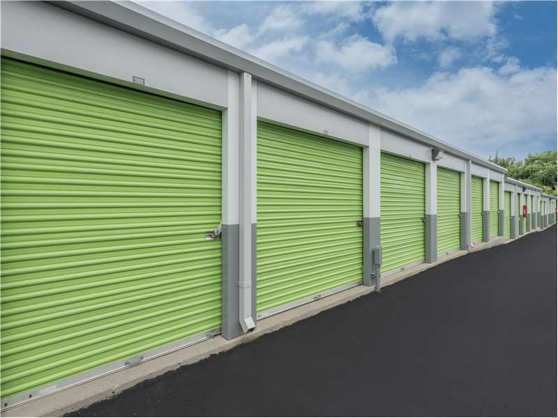 Extra Space Storage  5700 Wooster Pike in Cincinnati, OH