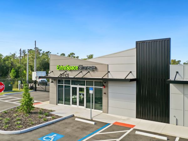 Extra Space Storage facility at 353 30th St SE - Ruskin, FL